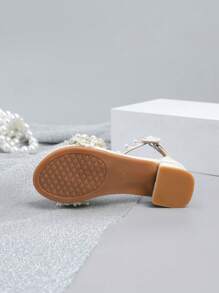 Sandali Zangtong A Pair con alta qualità per Kidsl, fiori bianchi eleganti, girl per l'estate, ballo scolastico, matrimonio, festa di compleanno, all'aperto, viaggi, tacco basso, spesso