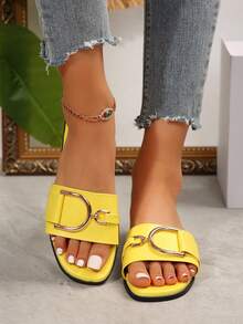 New Stylish Women Flat Sandals