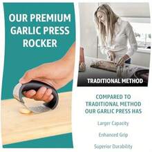 GD Garlic Press Swinging Crusher, Shredding Tool Stainless Steel, Equipped With A Garlic Peeler, Shovel And Brush To Extract More Garlic Paste. Garlic Mincing Tool Squeeze, Extract, Crush