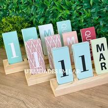Wooden Calendar Decorative Wooden Square Complete Permanent Desk Calendar - 粉紅白字 - 查看 2