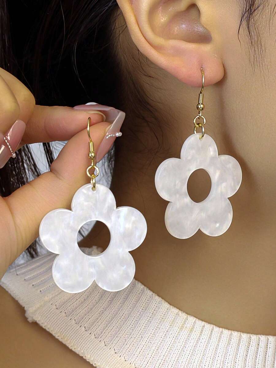1 Cặp bông tai mặt dây chuyền năm cánh rỗng màu trắng phóng đại tối giản thời trang, phù hợp cho phụ nữ hàng ngày, hẹn hò, tiệc tùng, du lịch, kích thước 4cm - trắng - Xem 1