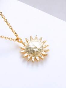 1pc 925 Sterling Silver Gold-Color Sun Pendant Necklace, Shining Radiance, Showcasing Elegant Nobility, Suitable For Women's Daily Casual, Dates, Gatherings, Parties, Travels Or Vacations - Yellow Gold - View 4