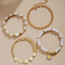 4 قطع / مجموعة أساور من الخرز على شكل زهر البابونج مع خرز اللؤلؤ الأبيض الصناعي، مجموعة أساور متراكبة أنيقة، هدية أنيقة للبنات والصديقات