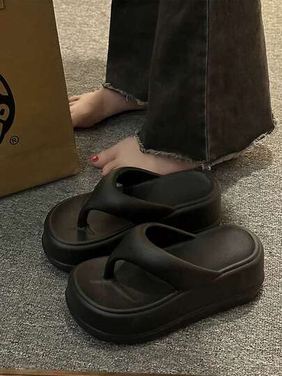 2025新款时尚厚底EVA厚底凉鞋，男女舒适厚底坡跟拖鞋，适合夏季户外活动，黑色夏季度假沙滩鞋