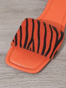 Orange Fluffy Slip-On Flat Slides, Women Minimalist Zebra Print Fashion Strap Comfortable Open Toe Sandals, New Summer Slip-On Chic Plus Size Flat Sandals Suitable For Vacation And Party Wear, Elegant Breathable Animal Textured Cooling Orange Slippers, Easy Slip-On Flattering Flat Sandals, Suitable For Outdoor, Beach, Entertainment And Office Sexy Women Shoes - Orange - View 4