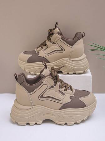 女士厚底坡跟运动鞋，新款春秋百搭修身增高鞋，PU 皮革，系带圆头休闲鞋