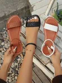 Tieners/studenten Nieuwe stijlvolle casual criss-cross geweven platte sandalen met bandjes, geschikt voor strand, buiten, campus, casual wear, verkrijgbaar in zwart, bruin, wit
