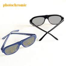 Progressive Multifocal Photochromic Reading Glasses, Extra-Wide Vision, Retro Classic Unisex Design - White - View 4