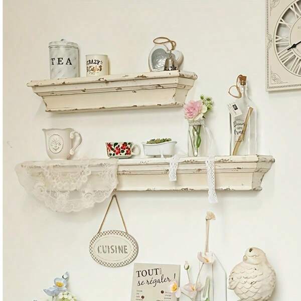 Prateleira de parede estilo country vintage francês de 1 peça - Prateleiras de armazenamento de madeira natural para pendurar na parede com detalhes decorativos, móveis escandinavos brancos para sala de estar, cozinha e entrada | Efeito de grãos de madeira envelhecida | Decoração de cozinha com construção em madeira resistente