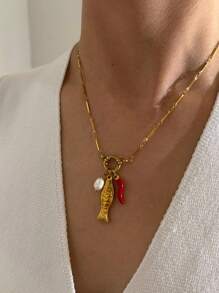 Monlansher Nuova collana in acciaio inossidabile da donna con design unico di ciondolo a forma di pesce, perla e peperoncino, collana alla moda stile bohémien adatta per vacanze, viaggi e uso quotidiano