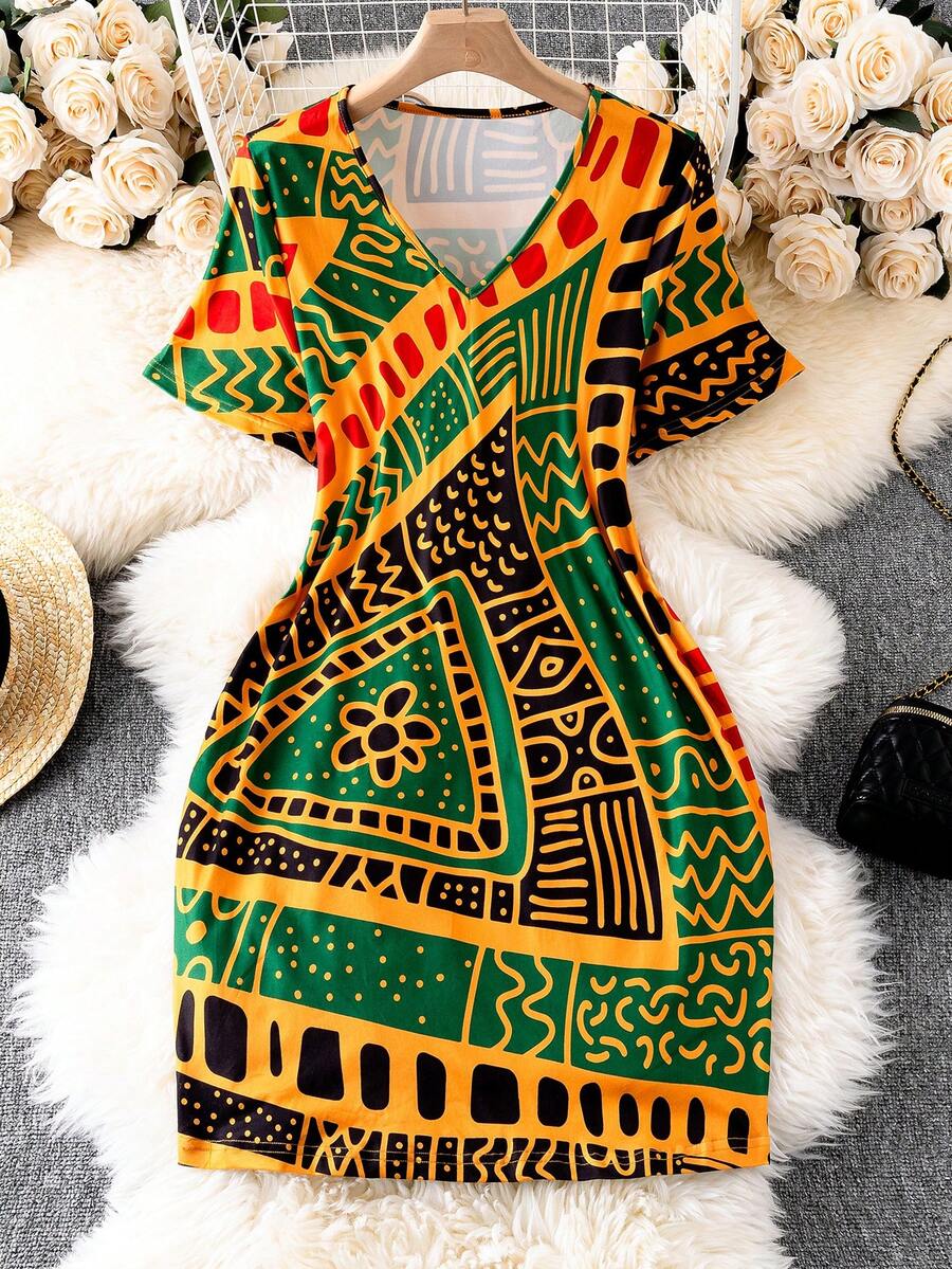 Fashion Casual Slim Fit V-Neck All-Over Allover Print Short Sleeve Plus Size Dress - Multicolor - View 1