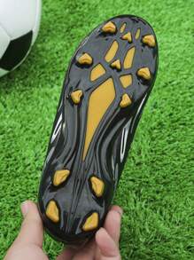 1 par de zapatos de fútbol blandos con suela antideslizante y , para niños pequeños, especializados para entrenamiento y partidos en la escuela, apropiados para todas las estaciones