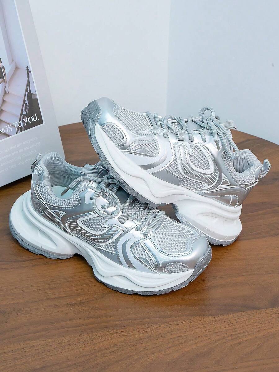 Tênis Chunky Prateado, Novos Tênis Femininos para o Verão de 2025, Mesh Respirável, Sola Grossa Elevador, Leve, Sola Macia, Calçado Esportivo