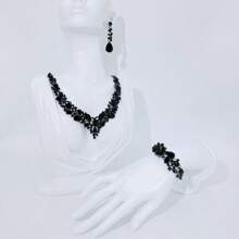 Set Of Luxury Elegant Women Jewelry Set, Fashionable Necklace Earrings Bracelet 4pcs, Suitable For Bride Wedding, Gala, Formal Occasion