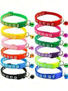 Colliers de clochettes colorés et mignons pour chats et chiens, colliers de chat réglables avec clochettes, colliers amusants et de bandes dessinées à motif de patte, fournitures pour chat collier de patte d'animal de compagnie, patch de collier de chien à motif de patte, collier à clochette, collier de chat avec boucle, accessoires de voyage essentiels