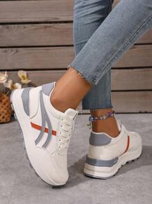 女士复古学院风舒适休闲户外运动鞋，简约时尚设计，适合城市、通勤、健身、旅行 - 圆头低帮系带拼色运动鞋，百搭且馈赠佳品
