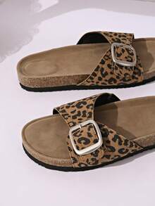 2025 Spring/Summer New Asymmetrical Leopard Print Thick Sole Sandals For Women, Open Toe Breathable Beach Slippers, Buckle Decor, Slip-On Thick Bottom Casual Slides