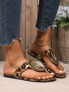 Novas sandálias douradas para mulheres, sandálias rasteiras de verão com bico aberto e fivela de metal - Castanho - Ver 4