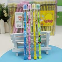 4 支自动铅笔，40 支可替换芯