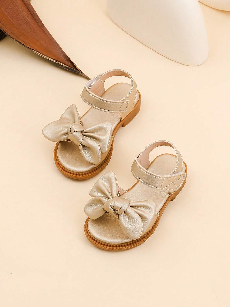 1 Pair Cute Girls' Outdoor Hook And Loop Flat Sandals, Spring/Summer - Gold - View 1