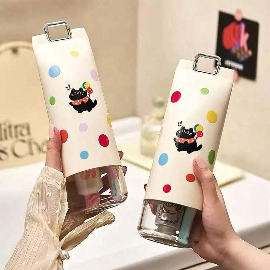 一套时尚便携旅行牙刷、漱口杯和牙膏收纳盒，波点图案，轻巧便携，方便外出时进行个人护理，男女皆宜的紧凑型旅行套装，结构精巧，易于取用的盖子，整洁的台面展示，是日常通勤、健身和酒店住宿的完美礼物。时尚、实用、节省空间、卫生、便捷。 - 白色 - 查看 1