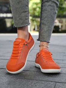 Sapatos unissex de estilo minimalista, com caixa de bico larga, fashion e inovadora, não constritiva