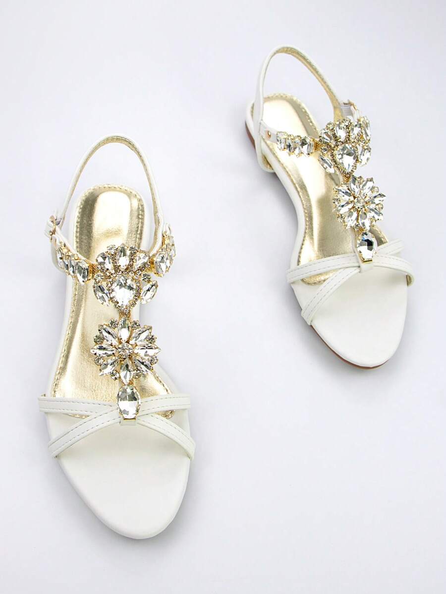 Women's Glamorous 3D Rhinestone Flower Decor Chain Strap Flat Sandals, White & Gold Color Block, PU Material, Fashion & Comfortable, Round Toe, Rear Strap, Suitable For Daily Wear & Parties