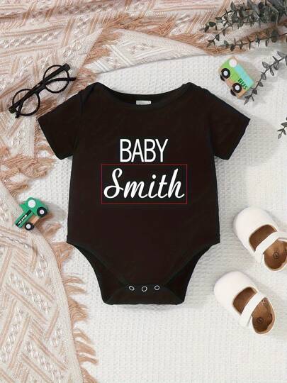 [Sur mesure] Combinaison ample et confortable à col ras-du-cou avec imprimé lettre personnalisé pour bébé fille