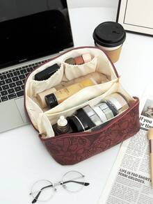 1 Túi đựng mỹ phẩm da PU cao cấp màu đỏ hồng, họa tiết hoa nổi, kiểu dáng thời trang và giản dị, dung tích lớn, có khóa kéo, đồ dùng cần thiết khi đi du lịch và nghỉ dưỡng, đựng băng vệ sinh, miếng lót, tai nghe có dây, tai nghe chụp tai, tai nghe chụp tai, sạc điện thoại, son môi, mỹ phẩm, nước hoa, sản phẩm chăm sóc da và làm đẹp, đồ trang trí nhà cửa, dành cho mẹ, phụ nữ, y tá, sinh viên, nữ sinh, chìa khóa, quà tặng ngày lễ, đồ dùng cần thiết khi đi du lịch, du lịch, ngày Valentine, trang trí phòng, đồ dùng cần thiết trong ví, túi đựng mỹ phẩm cho phụ nữ, đồ dùng cần thiết trong ví, đồ dùng cần thiết khi đi du thuyền, túi xách hàng hiệu, đồ dùng cơ bản, đồ dùng trang điểm, phòng, túi đựng mỹ phẩm dễ thương. - Màu Hồng Tươi - Xem 8