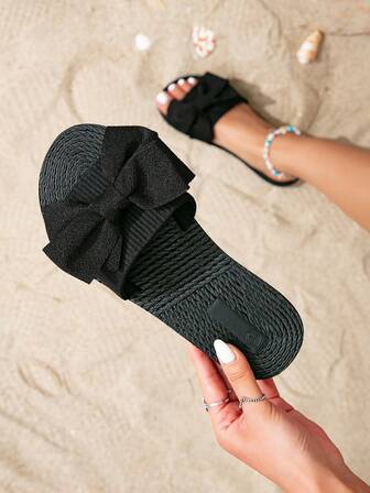 Women Elegant Casual Classic Outdoor Non-Slip Bohemian Printed Plastic Sandals, Fashionable And Chic For Spring And Summer