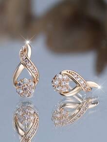 1 对设计奢华优雅十字圆花全锆石女式耳钉耳环，生日、周年纪念、节日礼物 - 白色 - 查看 3