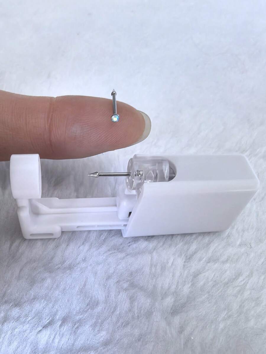 Disposable Nose Piercing Tool, Easy To Use And Portable, Includes Piercing Needle - Multicolor - View 1