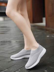 女士灰色透气针织休闲平底一脚蹬乐福鞋，轻便舒适 - 灰色 - 查看 3