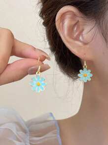 1 Pair Cute And Fresh Daisy Pendant Earrings For Women Daily And Vacation Decoration
