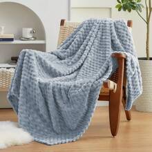 Fleece Throw Blanket For Couch & Bed - 3D Jacquard Decorative Blanket, Super Soft And Cozy Warm Fuzzy Blanket For Winter Soft Fleece Throw Blanket,Stylish Jacquard Throw Blanket For Couch, Fuzzy Cozy Lightweight For All Season