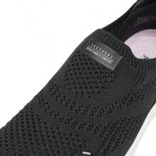 Skechers Women Lightweight Low-Top Comfortable Walking Shoes, Shock-Absorbing Durable Casual Sneakers, 104637-BKW