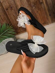 Women's Fashionable Bowknot & Pearl Embellished Comfy Thick Sole Slip-On Flip Flops, Casual Beach Wear For Summer - Black - View 7