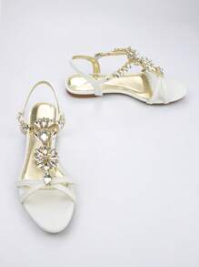 Women's Glamorous 3D Rhinestone Flower Decor Chain Strap Flat Sandals, White & Gold Color Block, PU Material, Fashion & Comfortable, Round Toe, Rear Strap, Suitable For Daily Wear & Parties