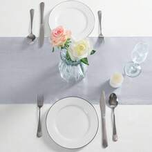 缎面桌旗，适合各种派对装饰