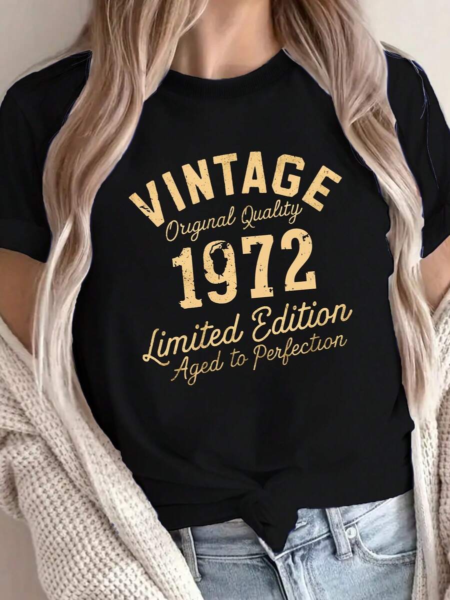 1972 - The Year of Vintage Charm: Limited Edition Pure Cotton Women's Comfort Fit T - Shirt - Negro - Ver 1