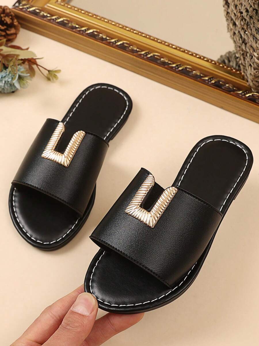 1 par de sandalias de moda de talla grande para niñas pequeñas, color negro sólido con correa de PU y hebilla con brillantes rhinestones de colores, punta redonda, planas y antideslizantes, cómodas y lindas sandalias romanas para uso doméstico, adecuadas para niñas de 3 a 15 años, para uso casual, fiesta, viaje, primavera/verano 2025