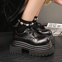 可爱舒适的乐福鞋，复古圆头厚皮鞋，做旧饰面，黑色 - 黑色 - 查看 10