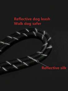 1pc Multi-Functional Dual Dog Leash Set, Can Be Used To Walk 1 Small And 1 Large Dog Simultaneously Or As A Car Seatbelt, High Elasticity Shock Absorbing Adjustable & Anti-Twist 360° Swivel Design, Durable Nylon Material With Reflective Strips, Suitable For Outdoor Use With Different Dog Breeds