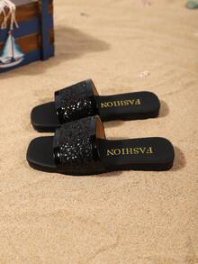 Children's Fashion Slippers Summer New Style Square Toe One Line Shining Crystal Design Anti Slip And Durable Fashionable And Elegant Children's Flat Bottom Beach Slippers