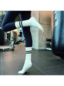 1 Pair Of Women's Non Slip Socks, Professional Non Slip Socks Suitable For Yoga, Pilates, Fitness, Floor Socks, Suitable For Daily Use, Summer Mid Tube Socks