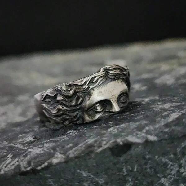 1pc Vintage Carved Venus Mask Ring, Open Band Design Unique Gift For Men, Suitable For Proposal, Father's Day