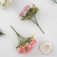 1/4 Peças Buquê de Flores Artificiais Realistas, Rosas Faux Reutilizáveis, Buquês de Crisântemos e Hortênsias com Haste, Decoração de Mesa para Casa e Sala, Arranjos de Flores Artificiais Centrais, Decoração de Jardim e Quintal Externos, Decoração de Casamento, Aniversário, Chá de Panela - Sem Recipiente
