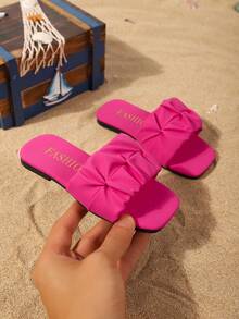 儿童时尚户外拖鞋，夏季方头平底凉鞋，新款女童系带高跟沙滩鞋