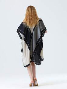 1件几何图案休闲面料和服披肩，四季皆宜。 - 黑與白 - 查看 9