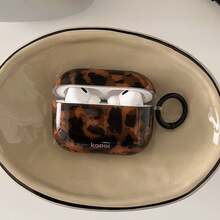 Niche Retro Amber Leopard Print Pro 2/Pro 3 耳机盒，Apple 第二代/第三代无线蓝牙保护套，男女皆宜的时尚款，硅胶材质带保护膜（使用前请撕下） - 棕色 - 查看 2